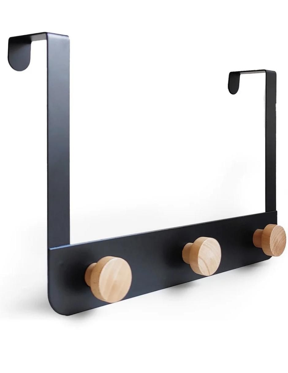 Perchero de pared Good & Good de acero 3 ganchos
